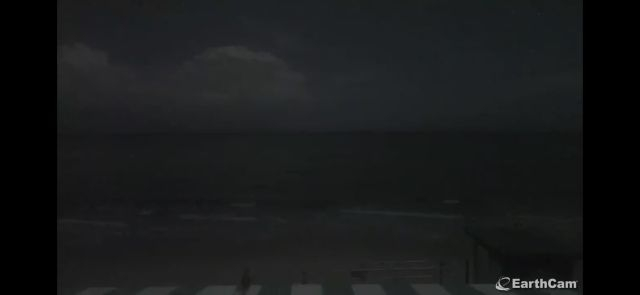 Earth Cam - Lantana Beach, FL.